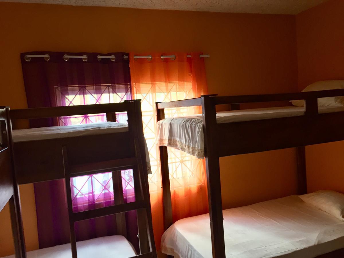 Yaad Hostel Montego Bay Exteriér fotografie