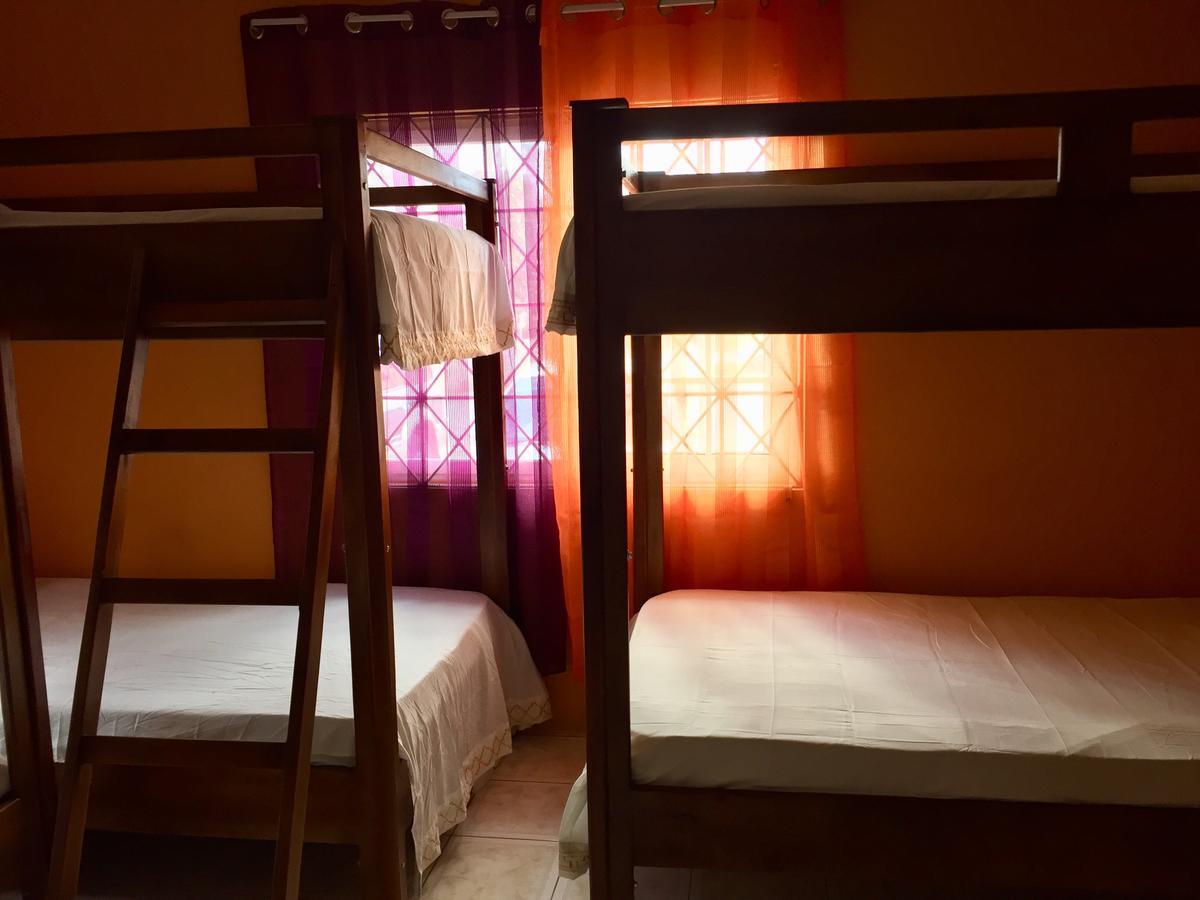 Yaad Hostel Montego Bay Exteriér fotografie