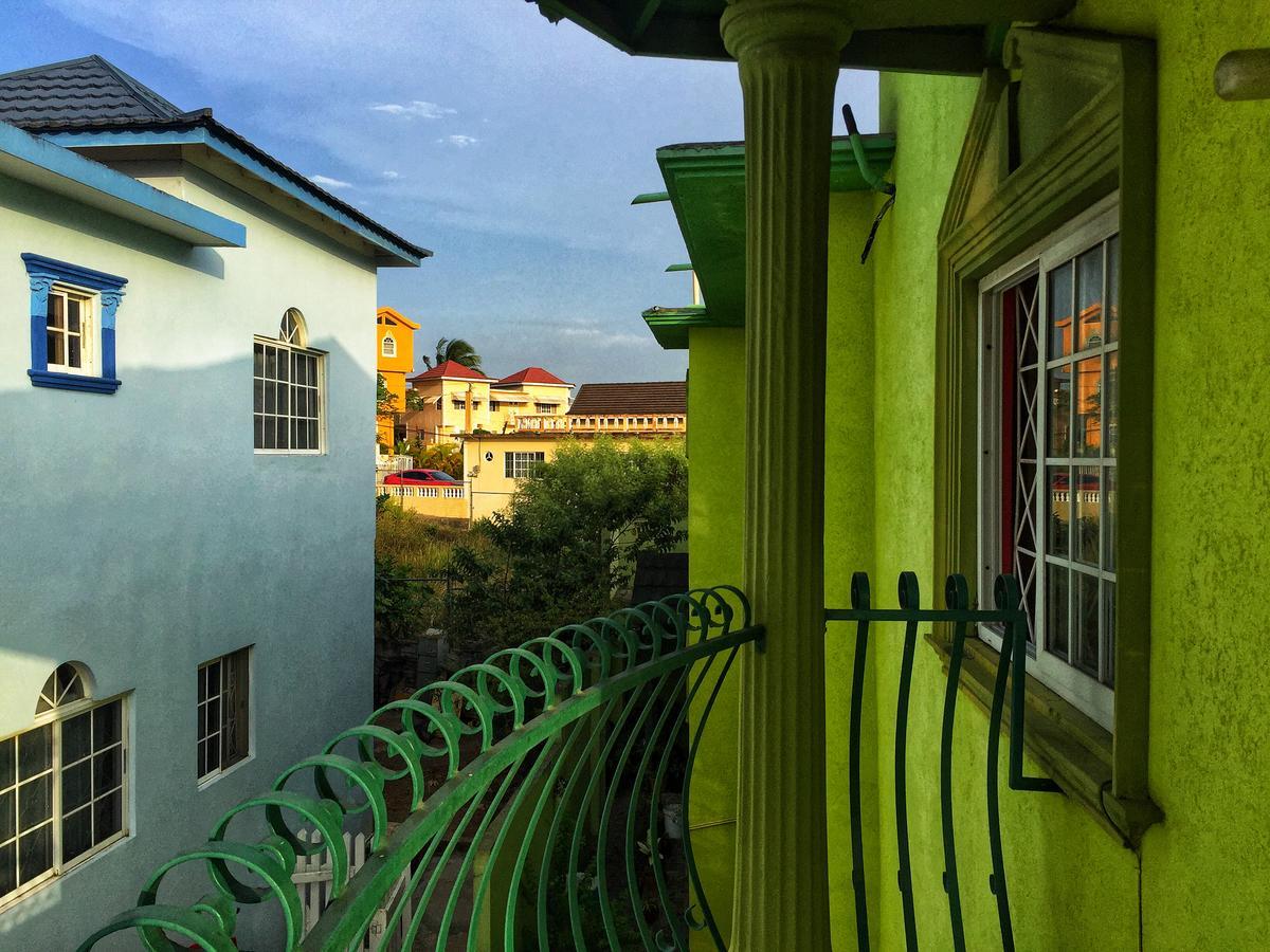 Yaad Hostel Montego Bay Exteriér fotografie